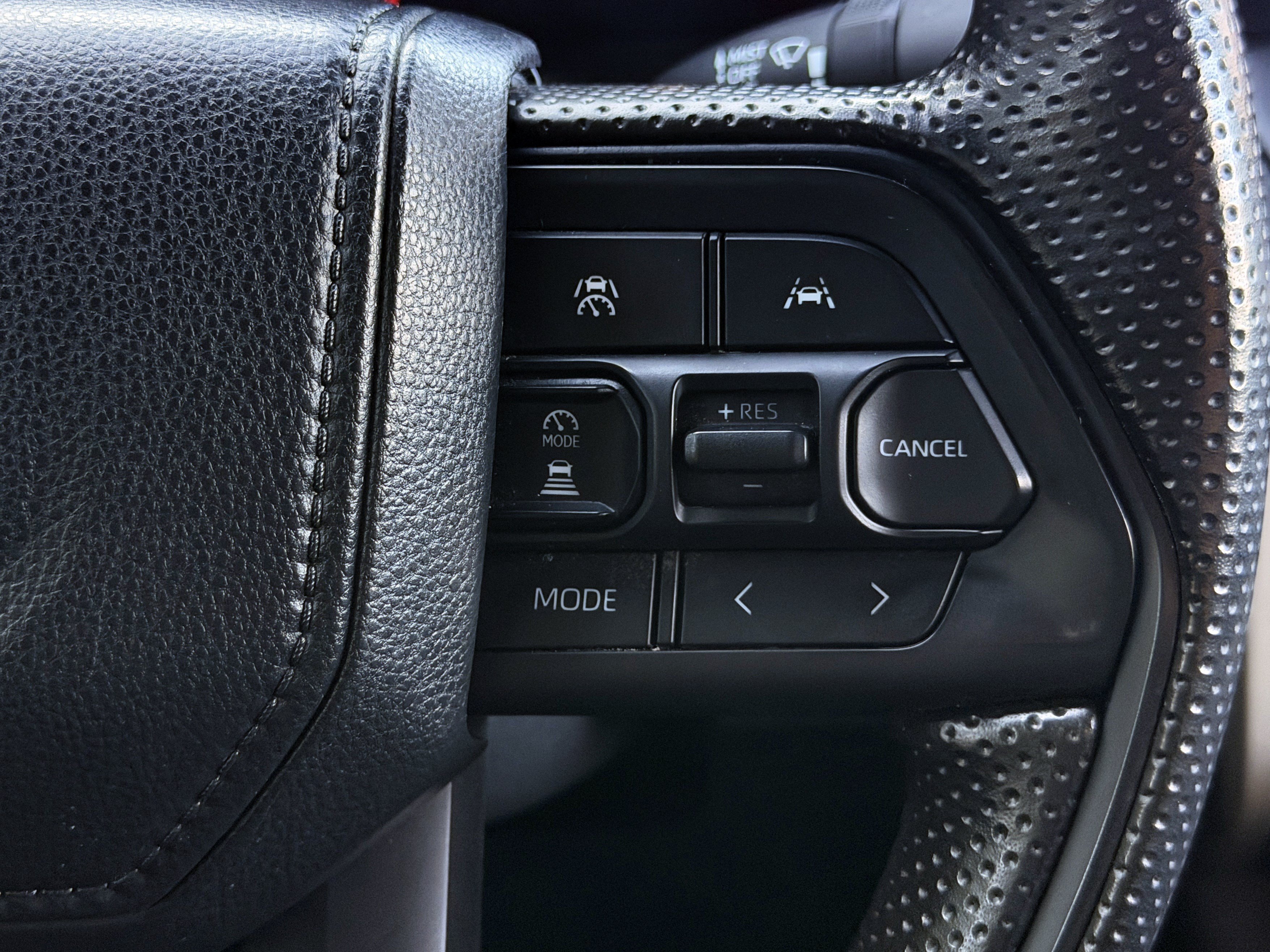 Used 2024 Toyota Tacoma SR RWD image 29