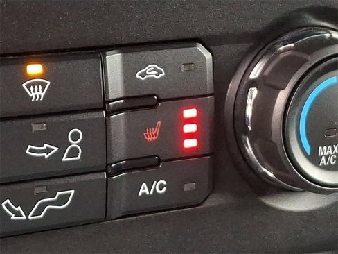 Certified 2020 Ford F150 XLT w/ Equipment Group 302A Luxury image 25