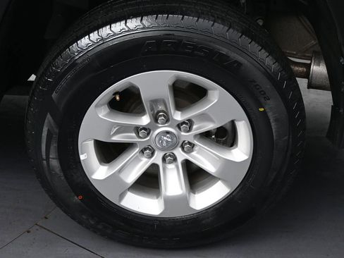 Used 2023 RAM 1500 Laramie image 36