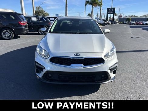 Used 2019 Kia Forte S image 2