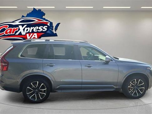 Used 2016 Volvo XC90 T6 Momentum w/ Momentum Plus Package AWD/4WD image 5