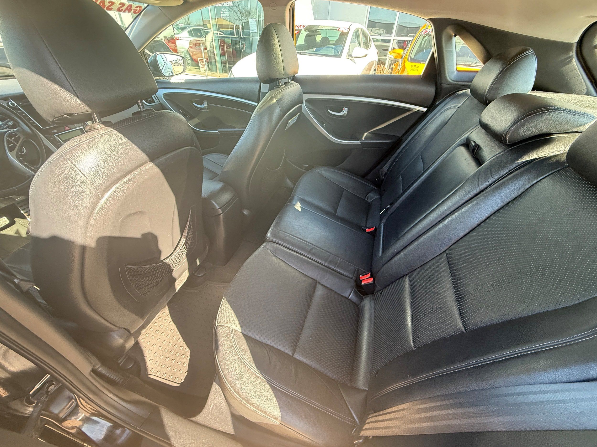 Used 2014 Hyundai Elantra GT w/ Option Group 03 FWD image 5
