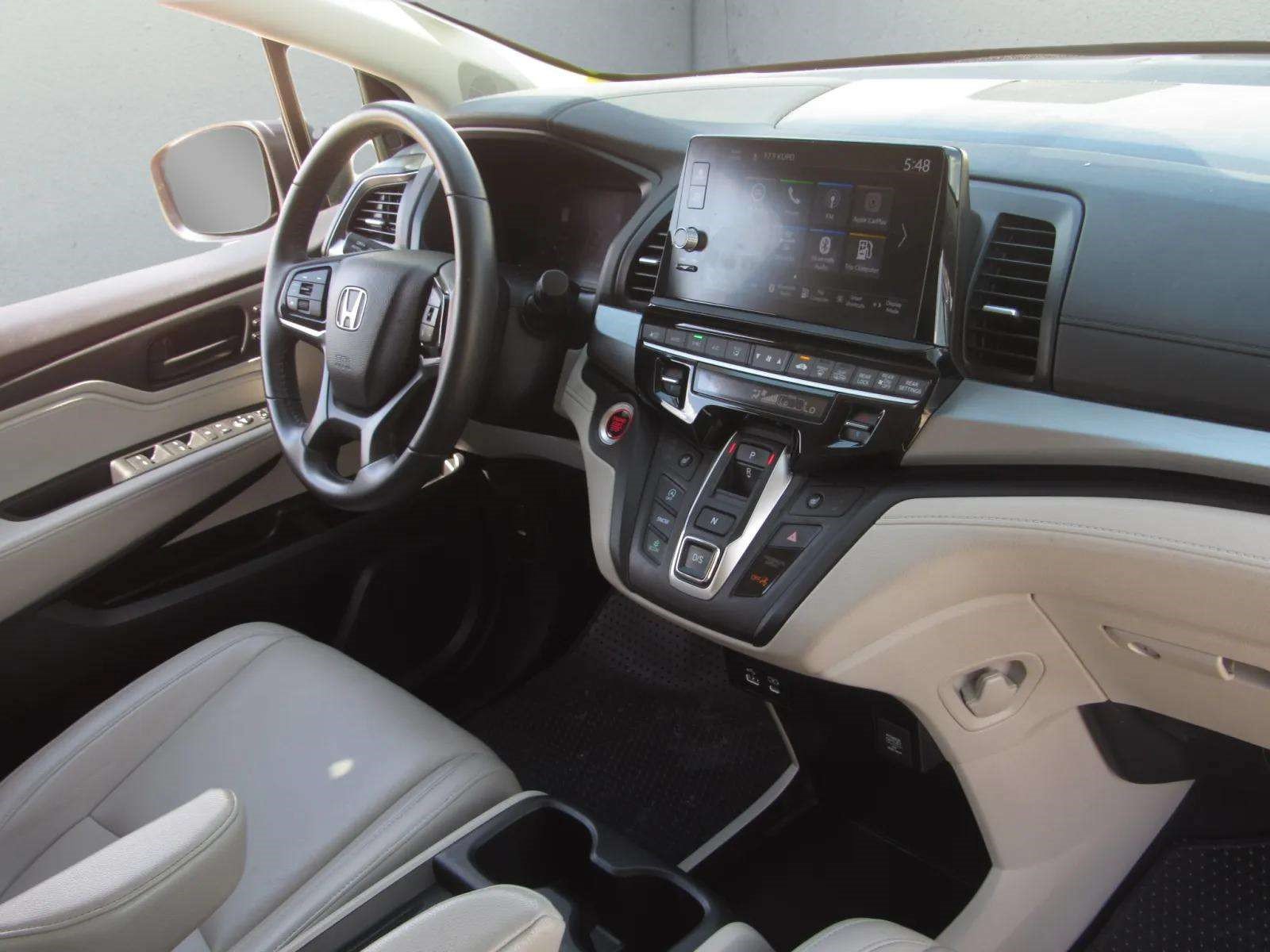 Used 2025 Honda Odyssey EX-L image 10