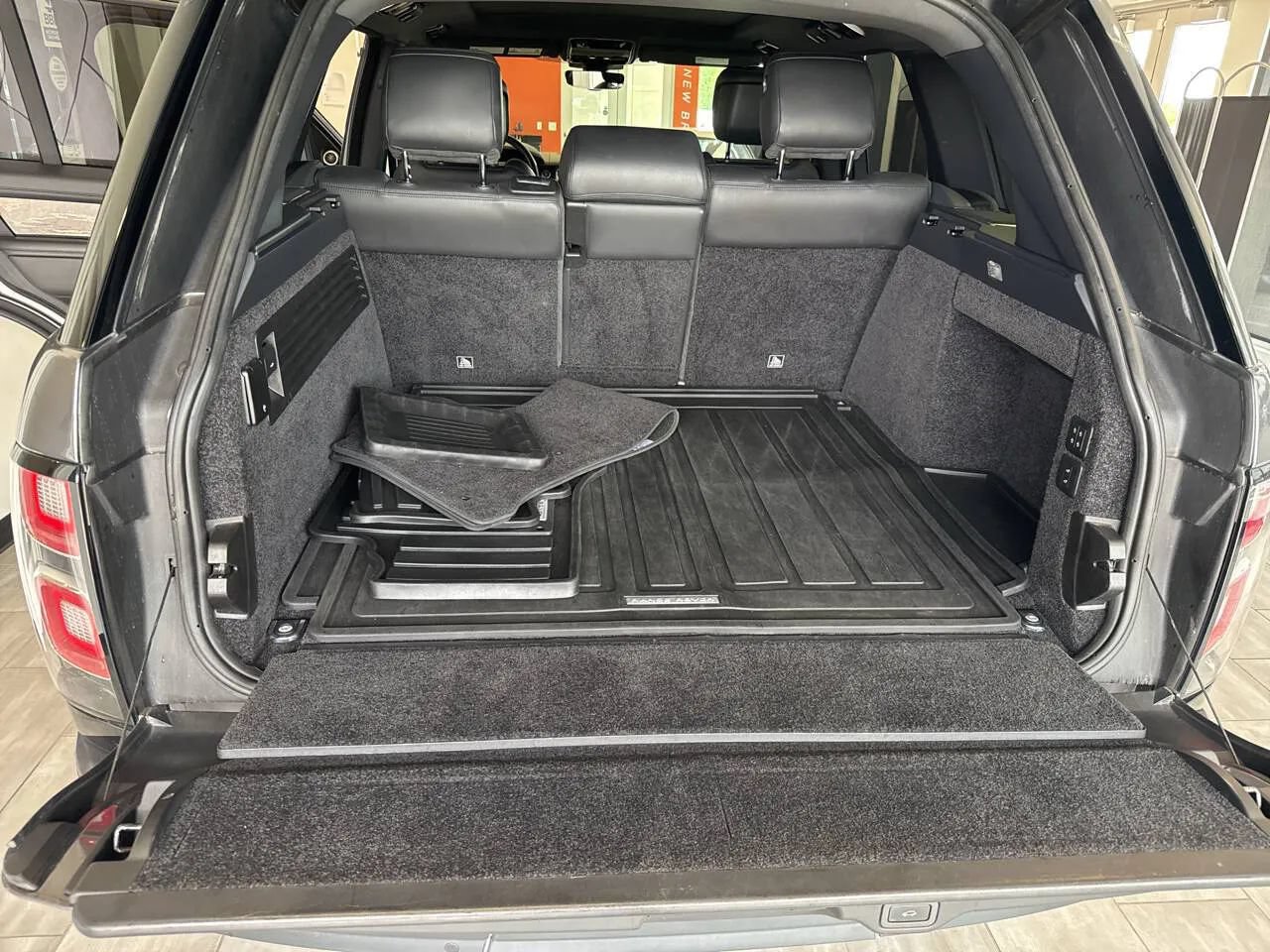 Used 2019 Land Rover Range Rover HSE AWD/4WD image 31
