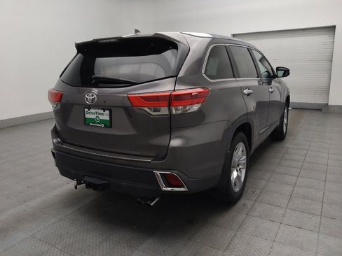 Used 2019 Toyota Highlander Limited AWD/4WD image 9