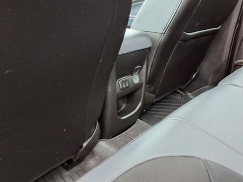Used 2016 Chevrolet Colorado Z71 AWD/4WD image 10