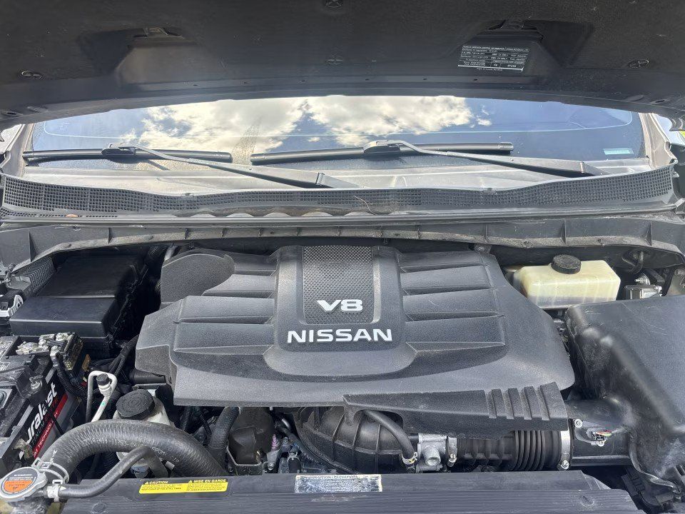 Used 2019 Nissan Titan SV RWD image 30