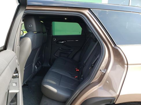 New 2026 Land Rover Range Rover Evoque S image 11