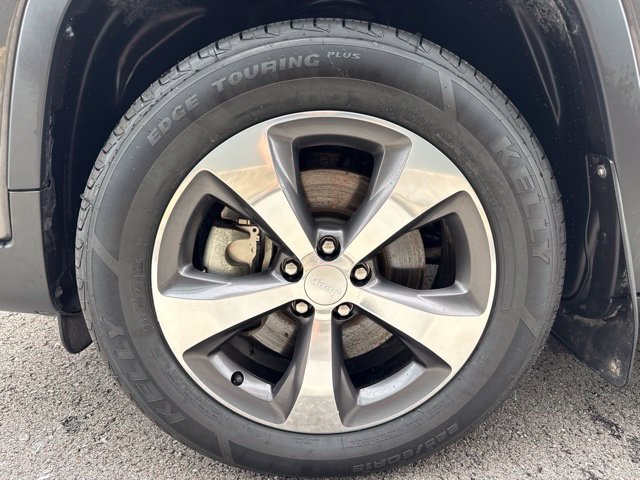 Used 2019 Jeep Cherokee Limited AWD/4WD image 19