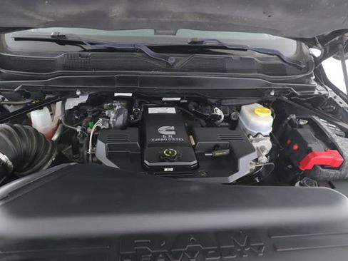 Used 2020 RAM 2500 Laramie image 15