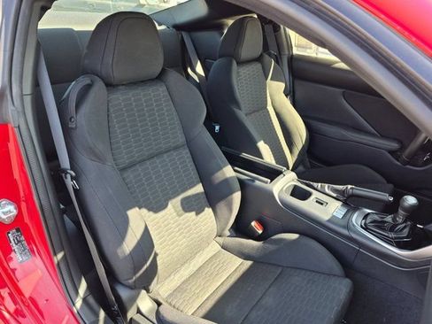 Used 2022 Toyota GR86 w/ ALL Weather Mat Package (TMS) RWD image 6