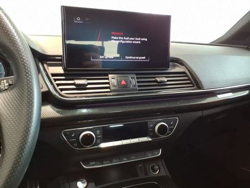 Used 2023 Audi SQ5 Prestige w/ Prestige Package AWD/4WD image 13