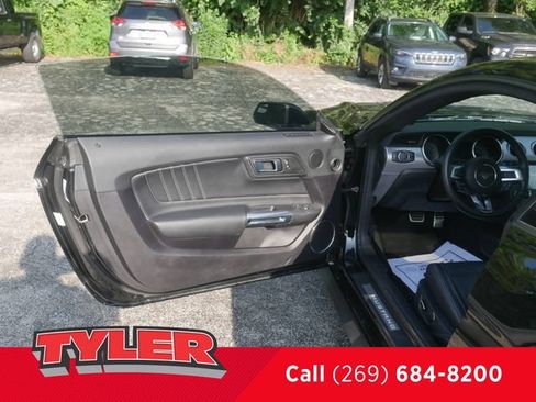 Used 2019 Ford Mustang GT Premium RWD image 17