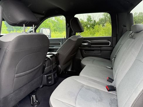 Used 2024 RAM 2500 Big Horn AWD/4WD image 11
