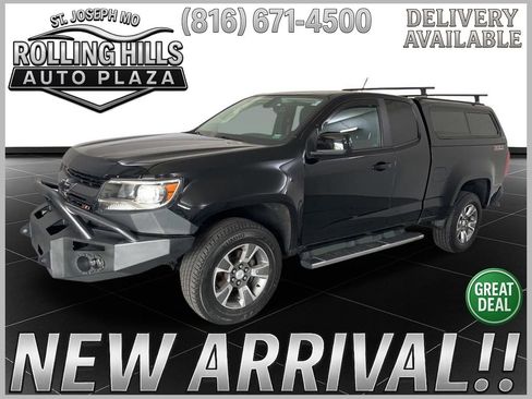 Used 2018 Chevrolet Colorado Z71 AWD/4WD image 1