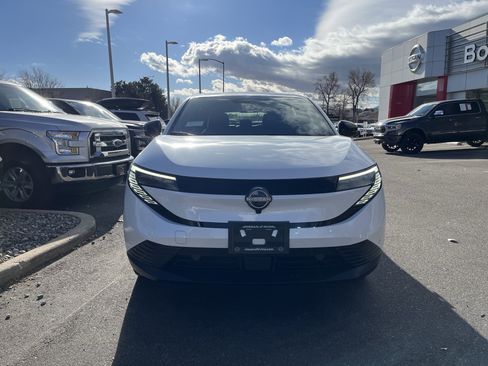 New 2026 Nissan Leaf SV+ image 3