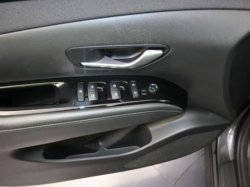Used 2024 Hyundai Tucson Limited AWD/4WD image 11