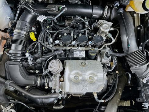 Used 2021 Ford EcoSport SE w/ SE Convenience Package image 33