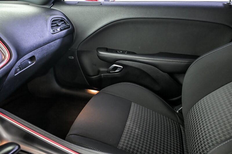 Used 2019 Dodge Challenger R/T Scat Pack RWD image 28