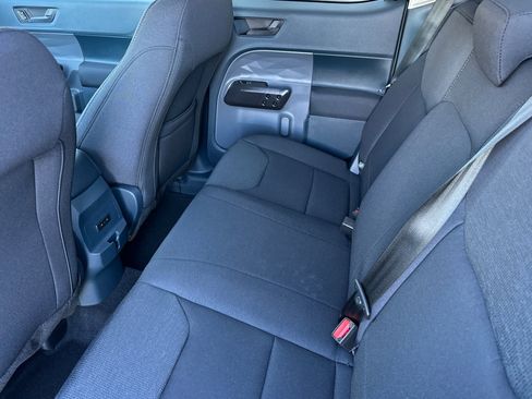 New 2025 Ford Maverick XL image 12