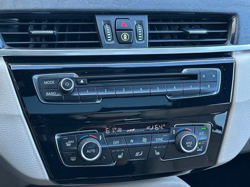 Used 2018 BMW X1 xDrive28i w/ Premium Package image 23
