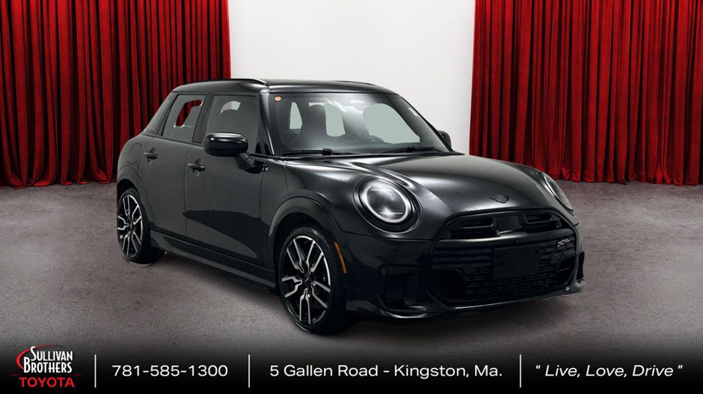 Used 2025 MINI Cooper S FWD image 3