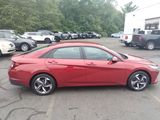 Used 2023 Hyundai Elantra SEL w/ Convenience Package image 2