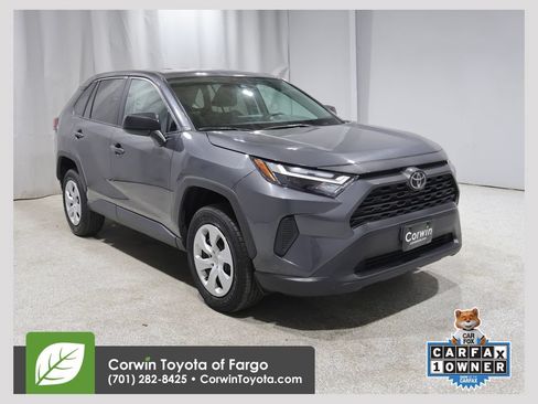 Used 2025 Toyota RAV4 LE AWD/4WD image 1