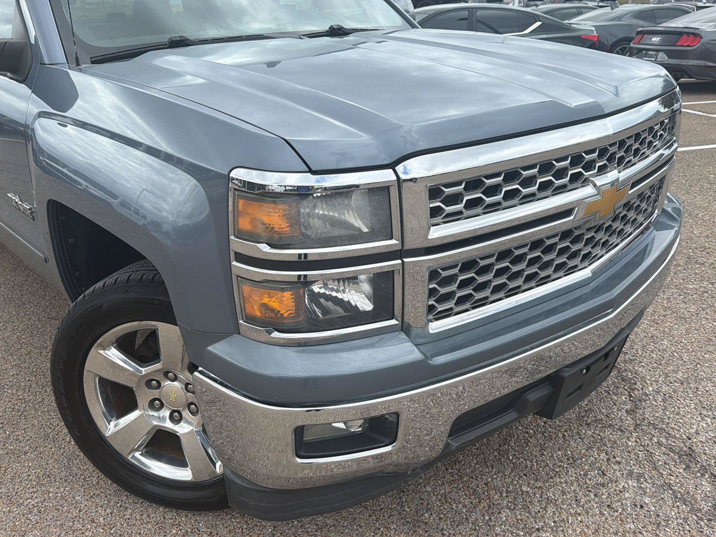 Used 2015 Chevrolet Silverado 1500 LT w/ Texas Edition, 1LT Trim RWD image 8