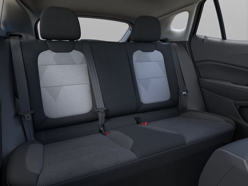 New 2026 Chevrolet Trax LS w/ LS Convenience Package FWD image 17