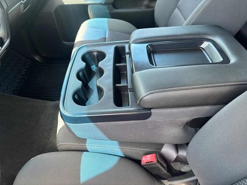 Used 2017 Chevrolet Silverado 1500 LT w/ All Star Edition AWD/4WD image 19