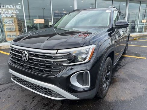 New 2026 Volkswagen Atlas Peak Edition AWD/4WD image 13