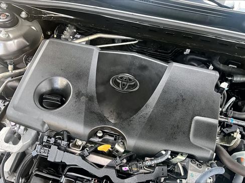 Used 2024 Toyota Camry LE FWD image 33