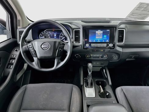 Used 2022 Nissan Frontier SV AWD/4WD image 20