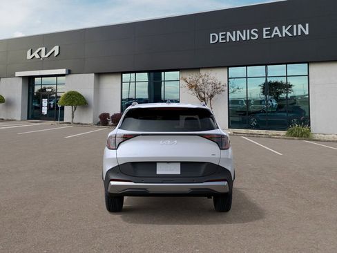 New 2026 Kia Sportage EX image 5