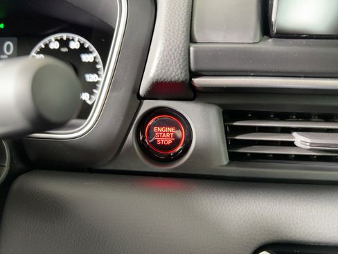 New 2025 Honda Pilot EX-L image 25