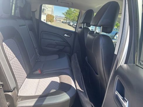 Used 2016 Chevrolet Colorado Z71 AWD/4WD image 32