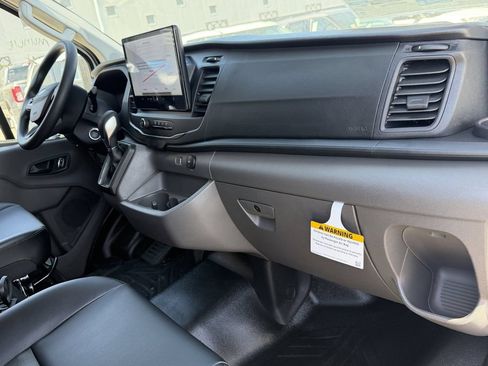 New 2026 Ford Transit 150 Low Roof w/ Load Area Protection Package RWD image 11