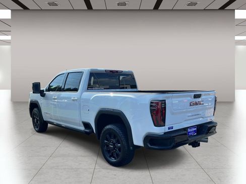 Used 2025 GMC Sierra 3500 AT4 w/ AT4 Premium Plus Package AWD/4WD image 7