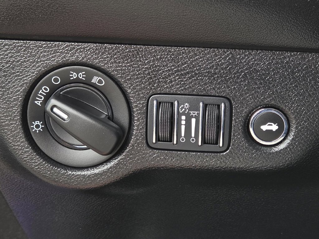 Used 2023 Dodge Challenger R/T Scat Pack RWD image 16