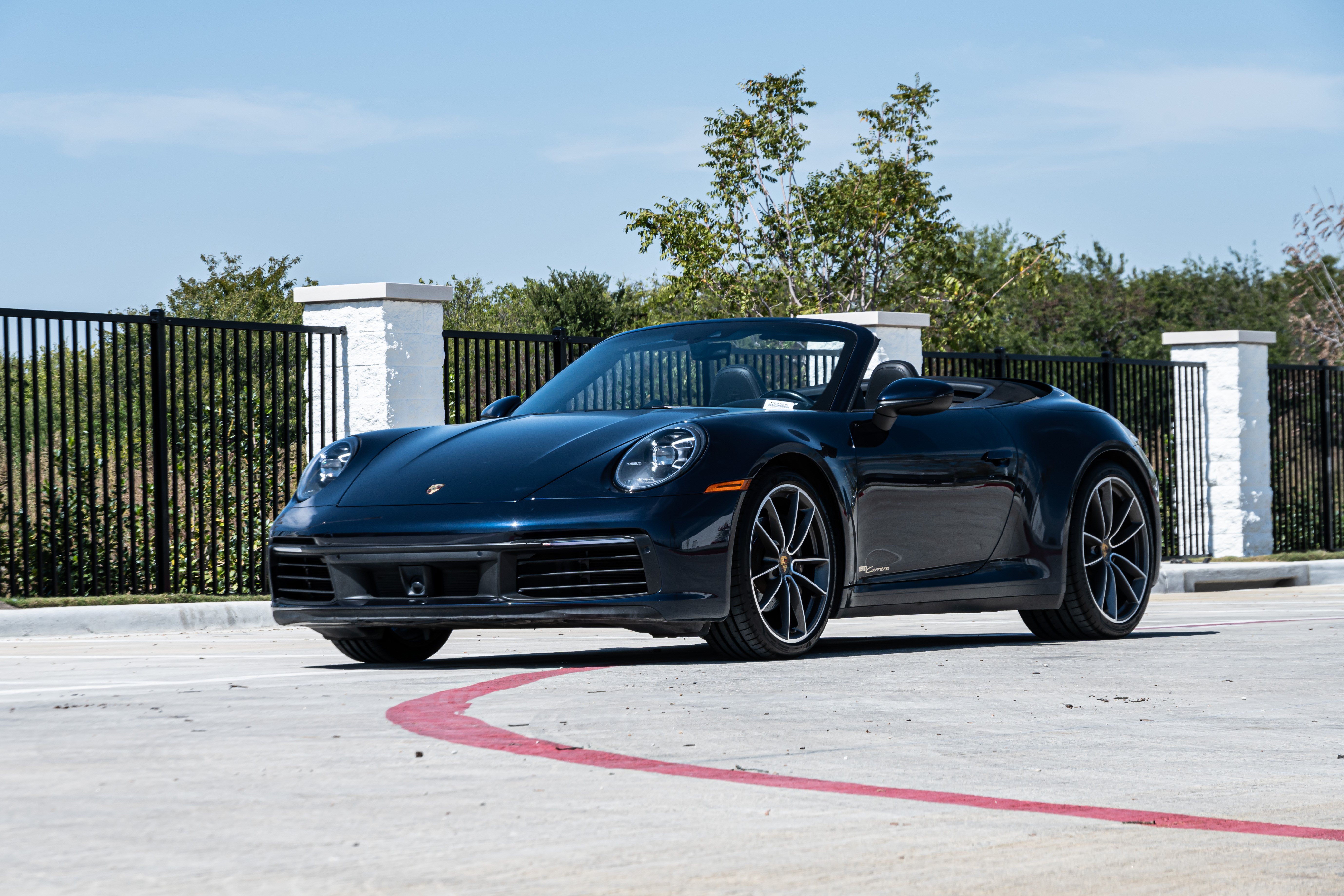 Used 2020 Porsche 911 Carrera RWD image 5