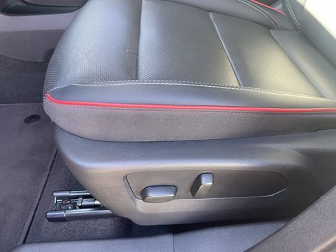 Used 2023 Buick Envision Essence w/ Sport Touring Package image 11