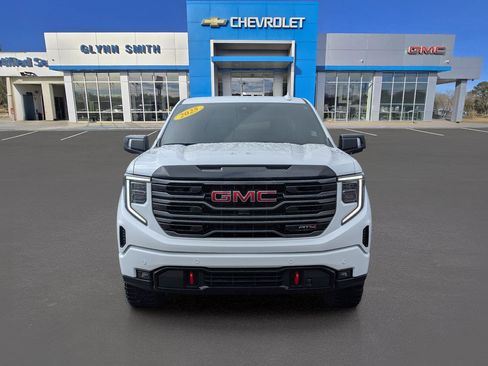 Used 2025 GMC Sierra 1500 AT4 w/ AT4 Preferred Package image 2