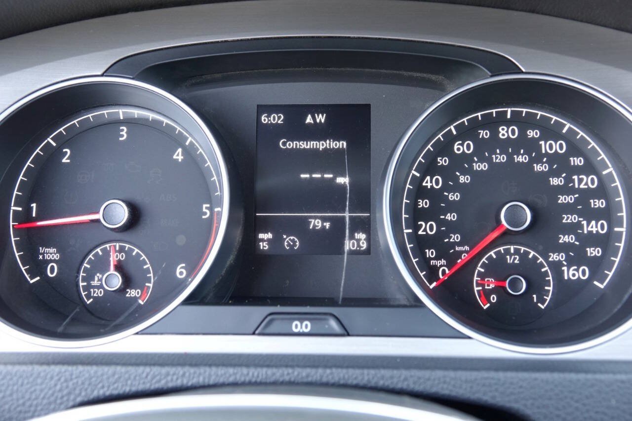 Used 2015 Volkswagen Golf TDI S FWD image 79