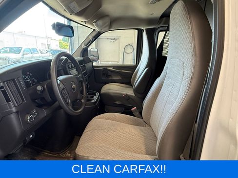 Used 2015 Chevrolet Express 2500 Extended RWD image 13
