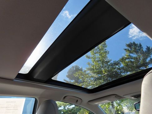 Used 2024 Toyota Camry XSE w/ Navigation Package image 36