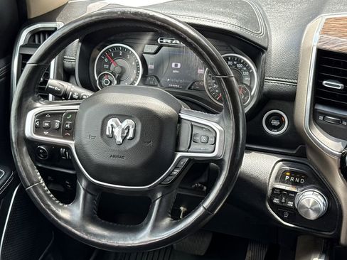Used 2020 RAM 1500 Laramie AWD/4WD image 14