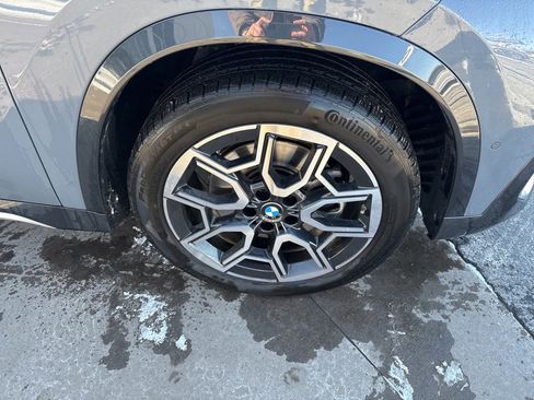 Used 2025 BMW X1 xDrive28i w/ Technology Package image 12