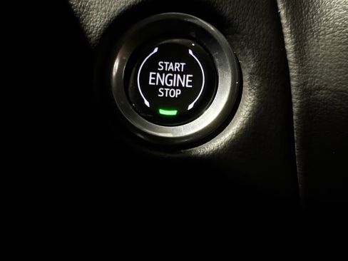Used 2023 Chevrolet Suburban Premier AWD/4WD image 49