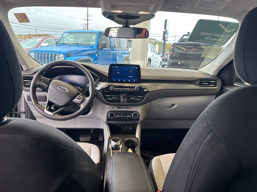 Used 2023 Ford Escape Active AWD/4WD image 13
